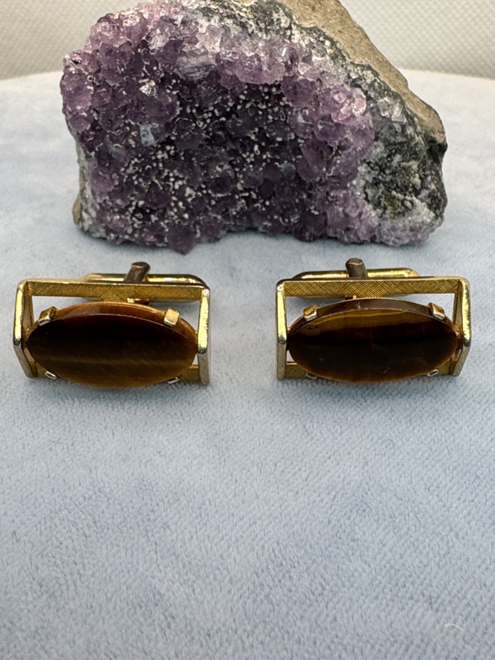 SWANK (S) signed vintage Gold-tone cuff links with tiger eye centers.
